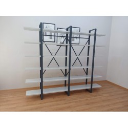 Bibliothèque Décorative Séparatiste İntermédiaire