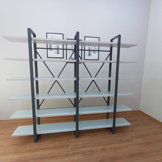 Bibliothèque Décorative Séparatiste İntermédiaire