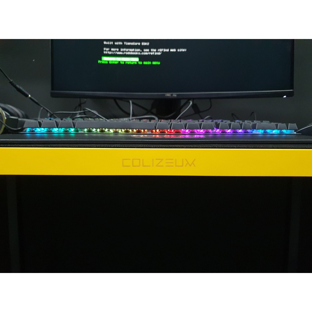 Bureaux De Jeu Colizeum Et Meubles De Jeu