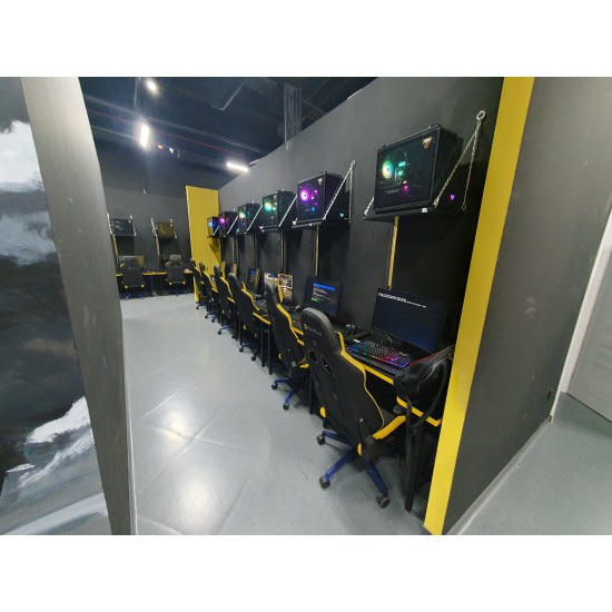 Bureaux De Jeu Colizeum Et Meubles De Jeu