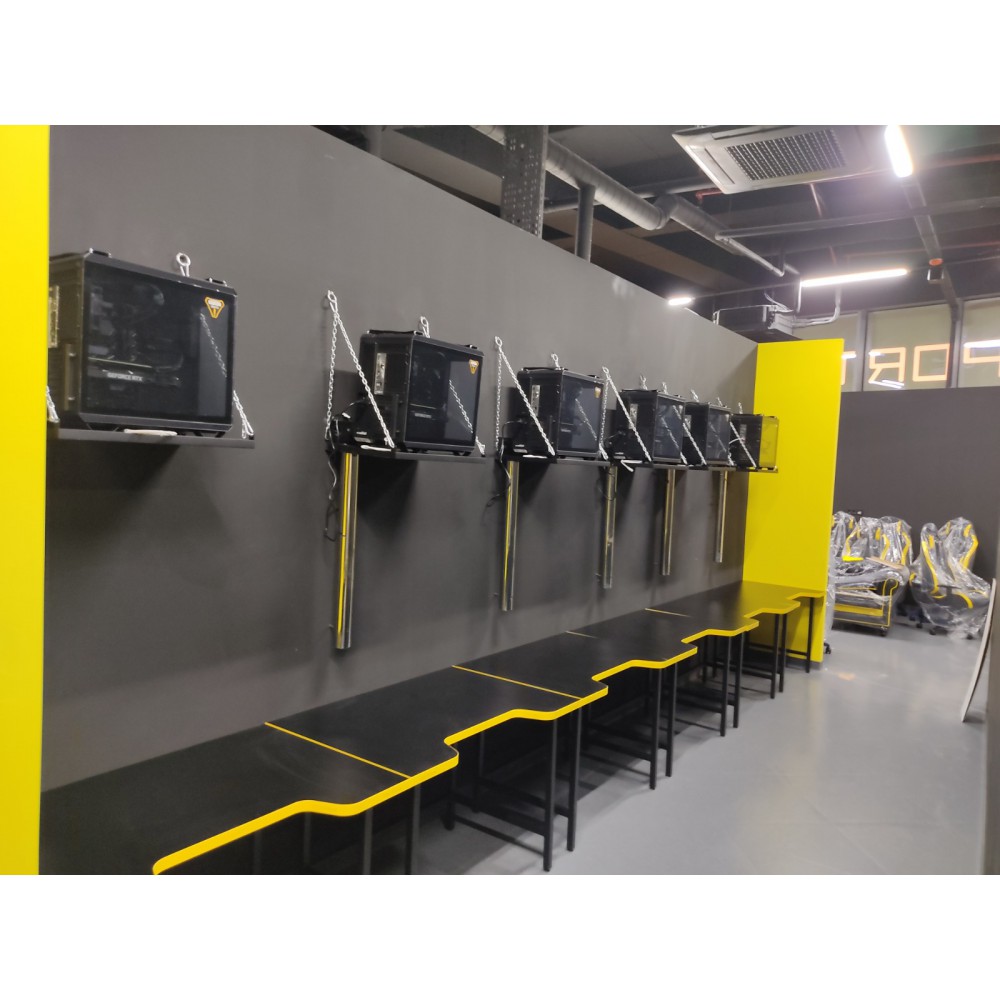 Bureaux De Jeu Colizeum Et Meubles De Jeu