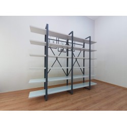 Bibliothèque Décorative Séparatiste İntermédiaire