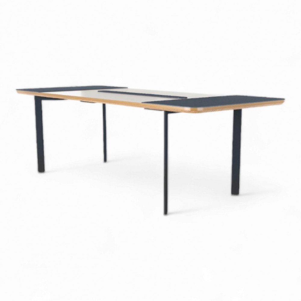 Table de réunion Dortmund