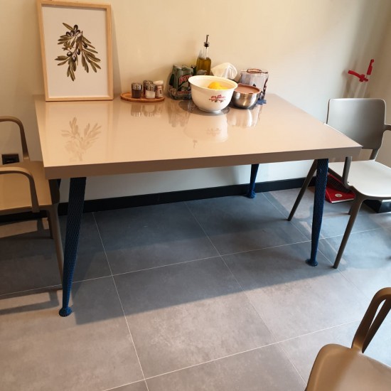 Table de bureau de cuisine Mira