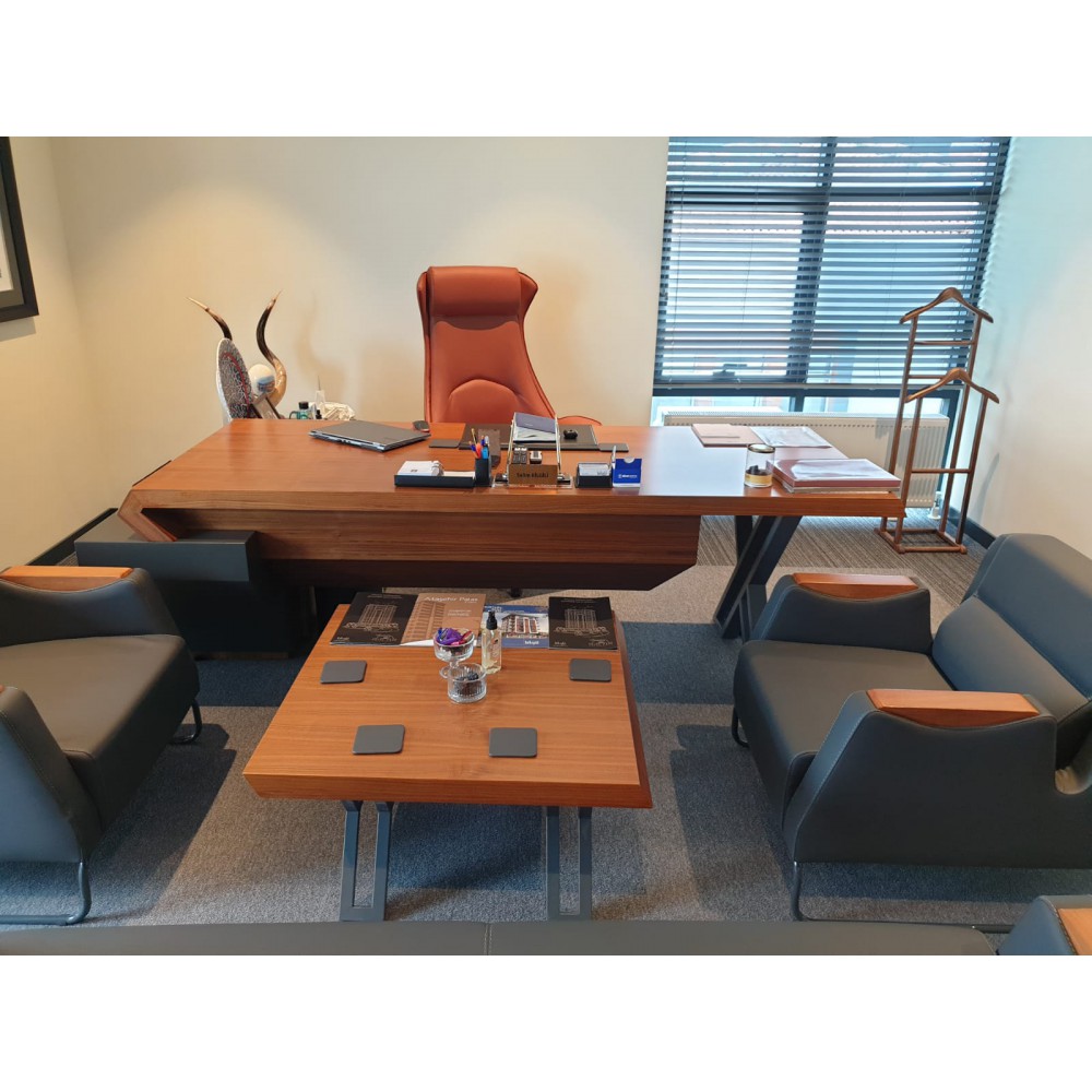 Meubles De Bureau De Construction