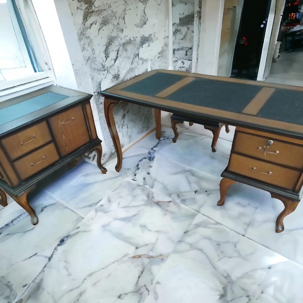 Petit ensemble de bureau British Lukens