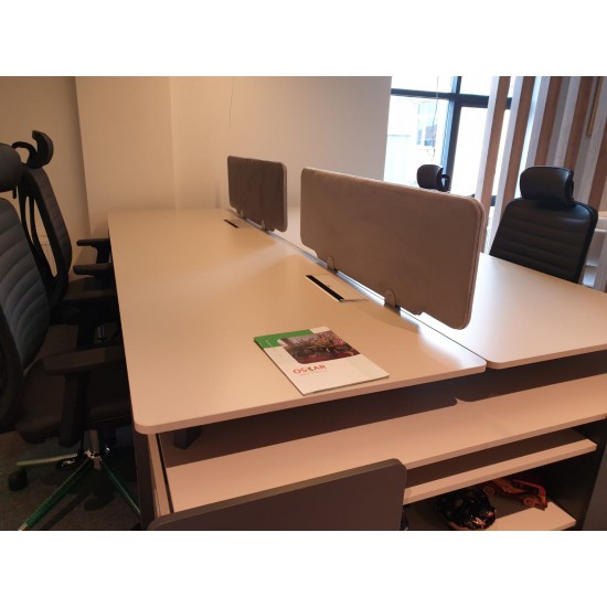 Meubles De Bureau De Construction