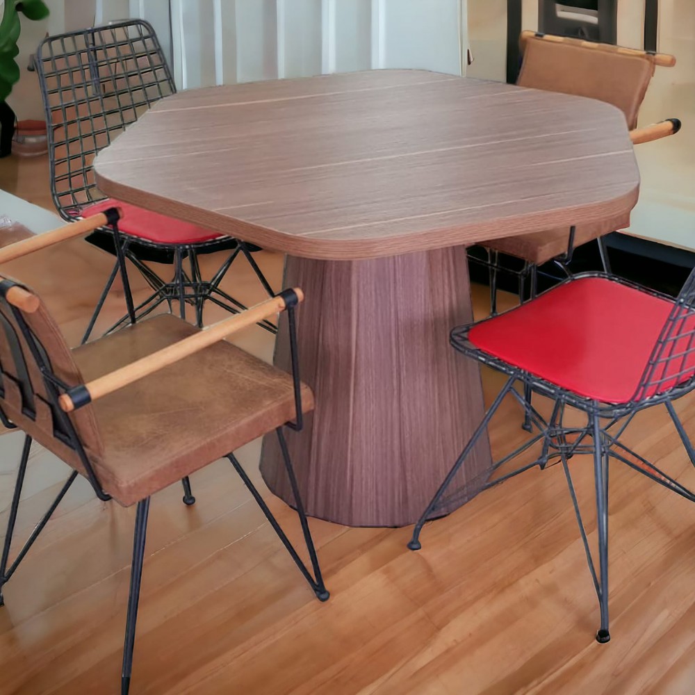 Pied conique en bois de réunion ronde