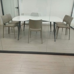 Böyük Oval Görüş Masası