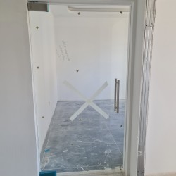 Systèmes De Cloisons À Portes Vitrées