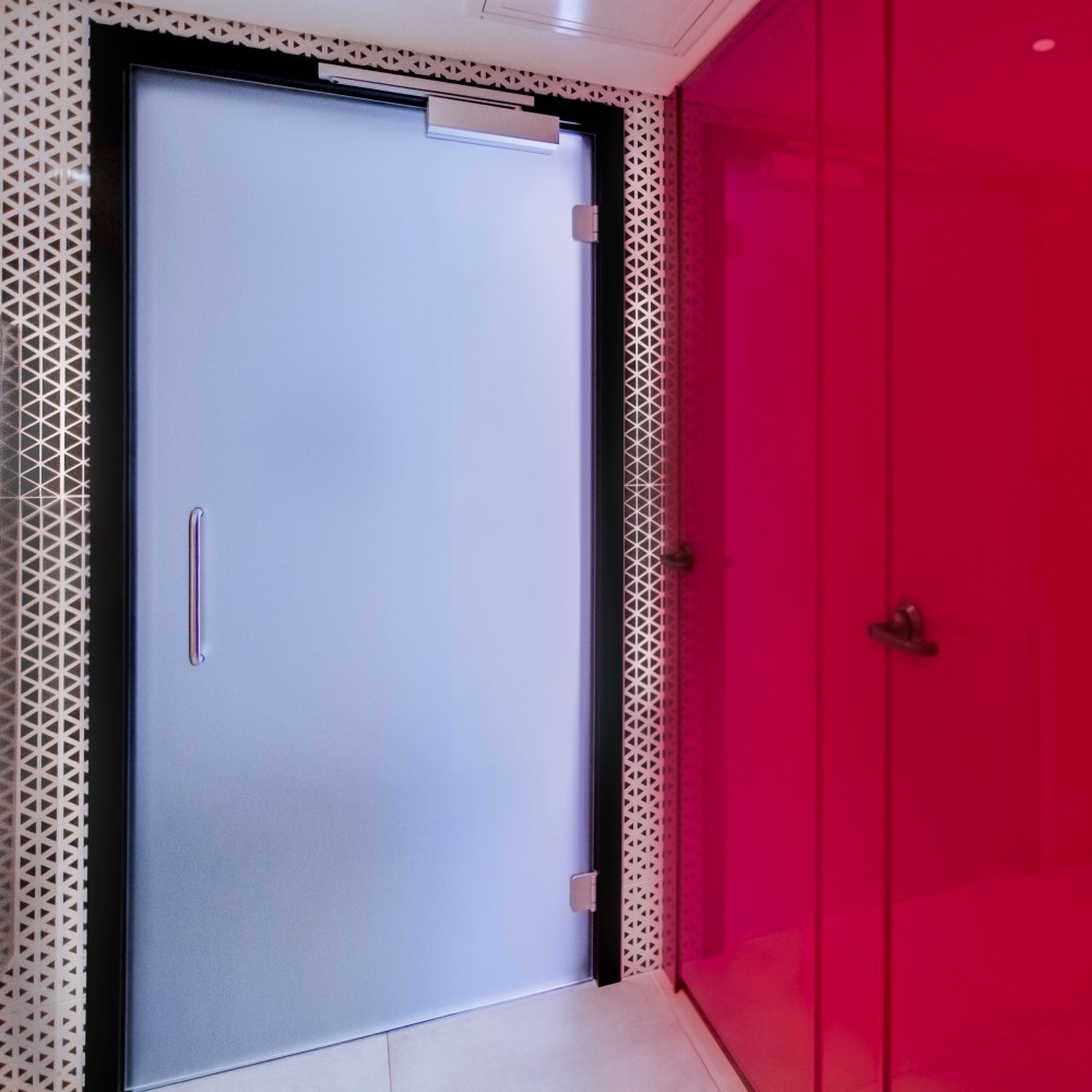 Systèmes De Cloisons À Portes Vitrées