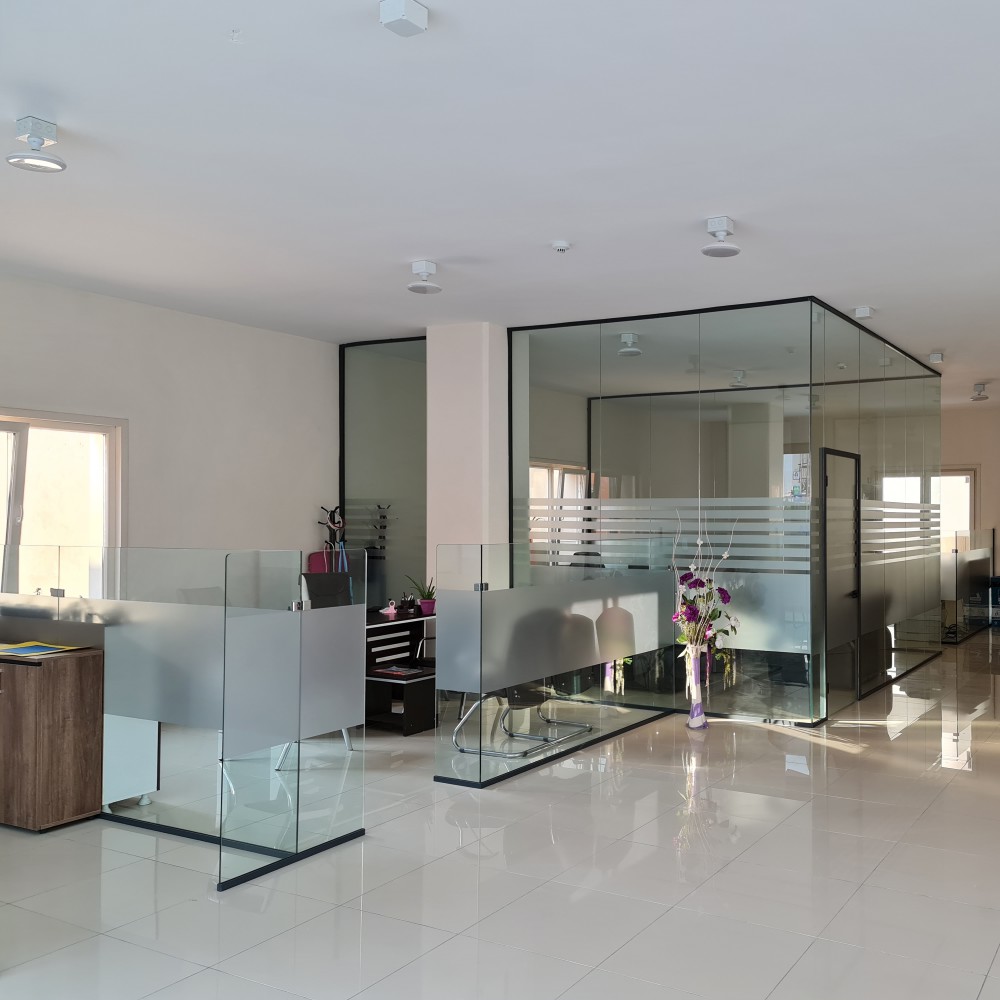 Systèmes de partition de bureau bas