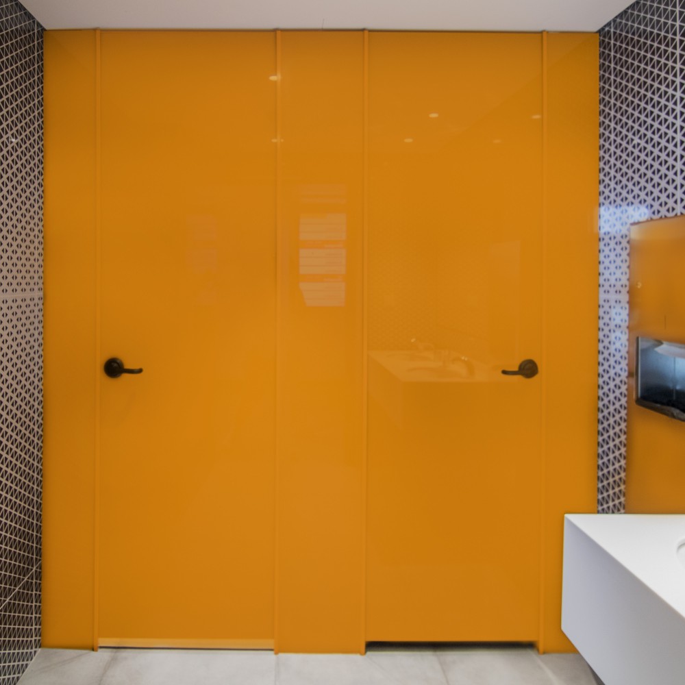 Systèmes de séparation d'évier en verre