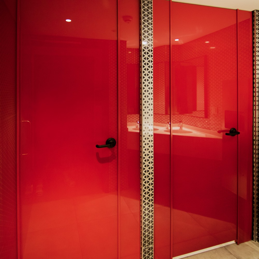 Systèmes de séparation d'évier en verre