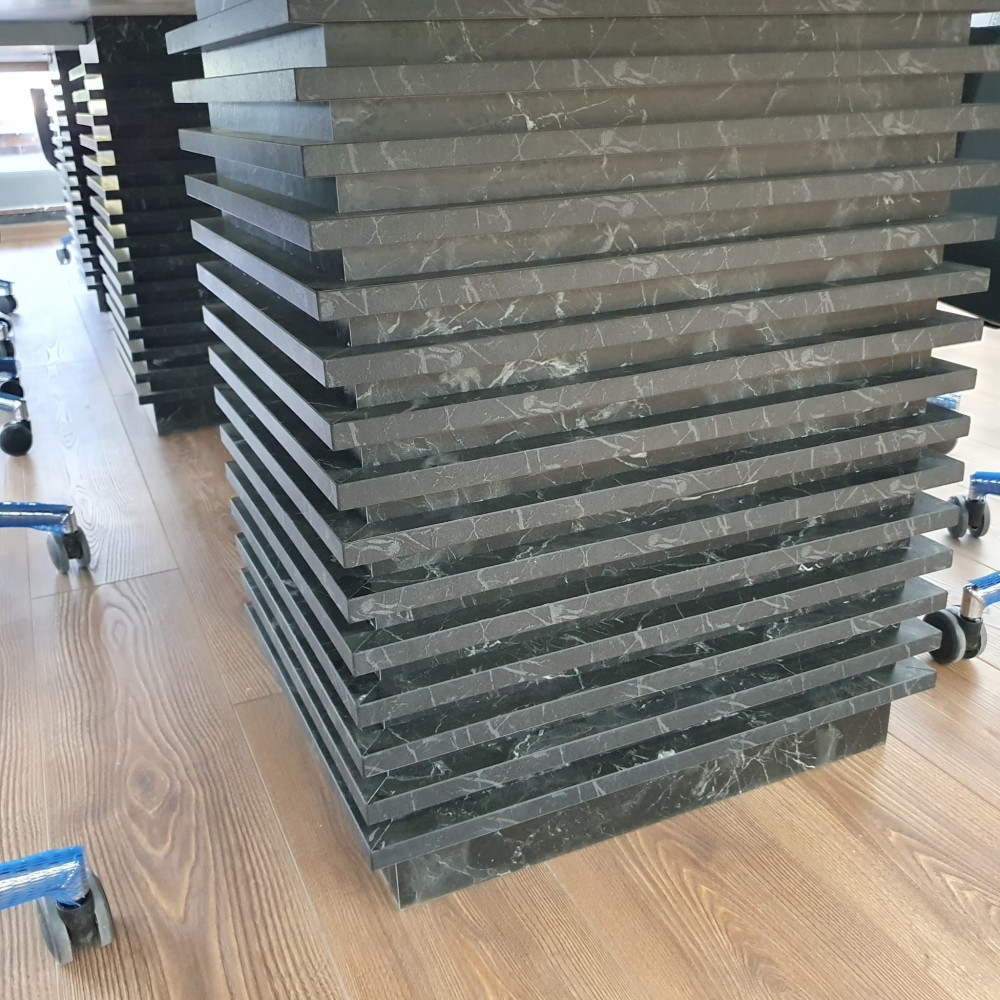 Table de réunion Rome