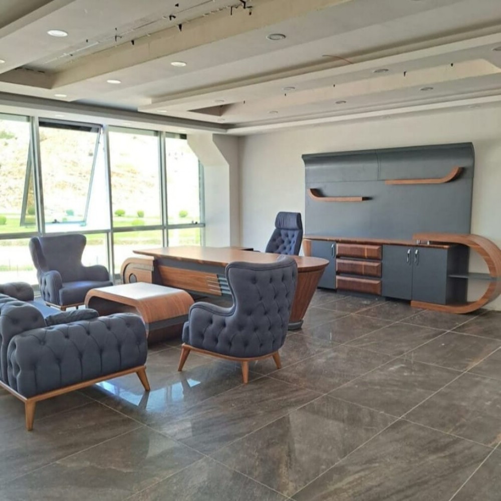 Ensemble de bureau Neta Makam