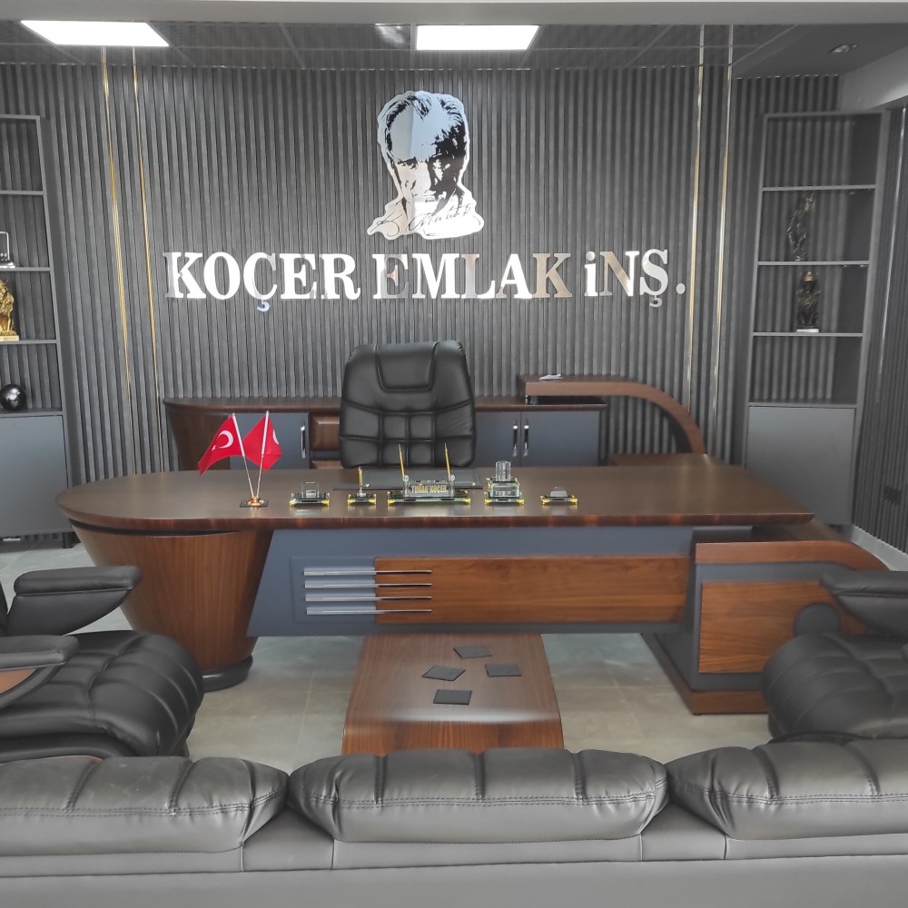 Ensemble de bureau Neta Makam