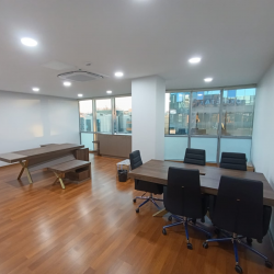 Bureau de travail GökMetal