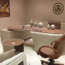 Ensemble de bureau exécutif Pera