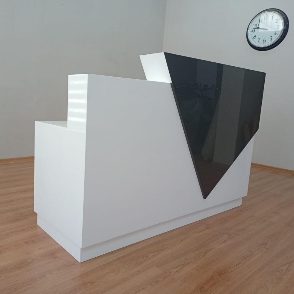 مكتب الترحيب روما