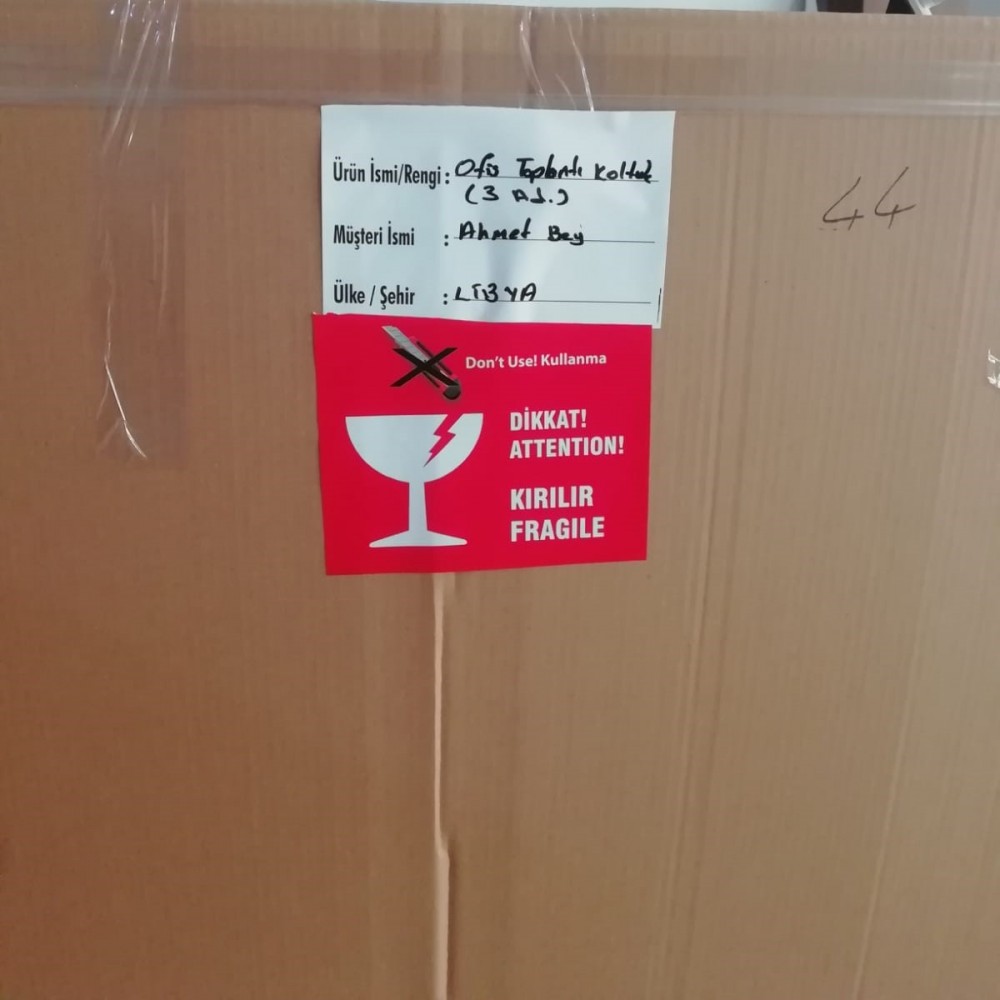 Mobilier de bureau en Libye