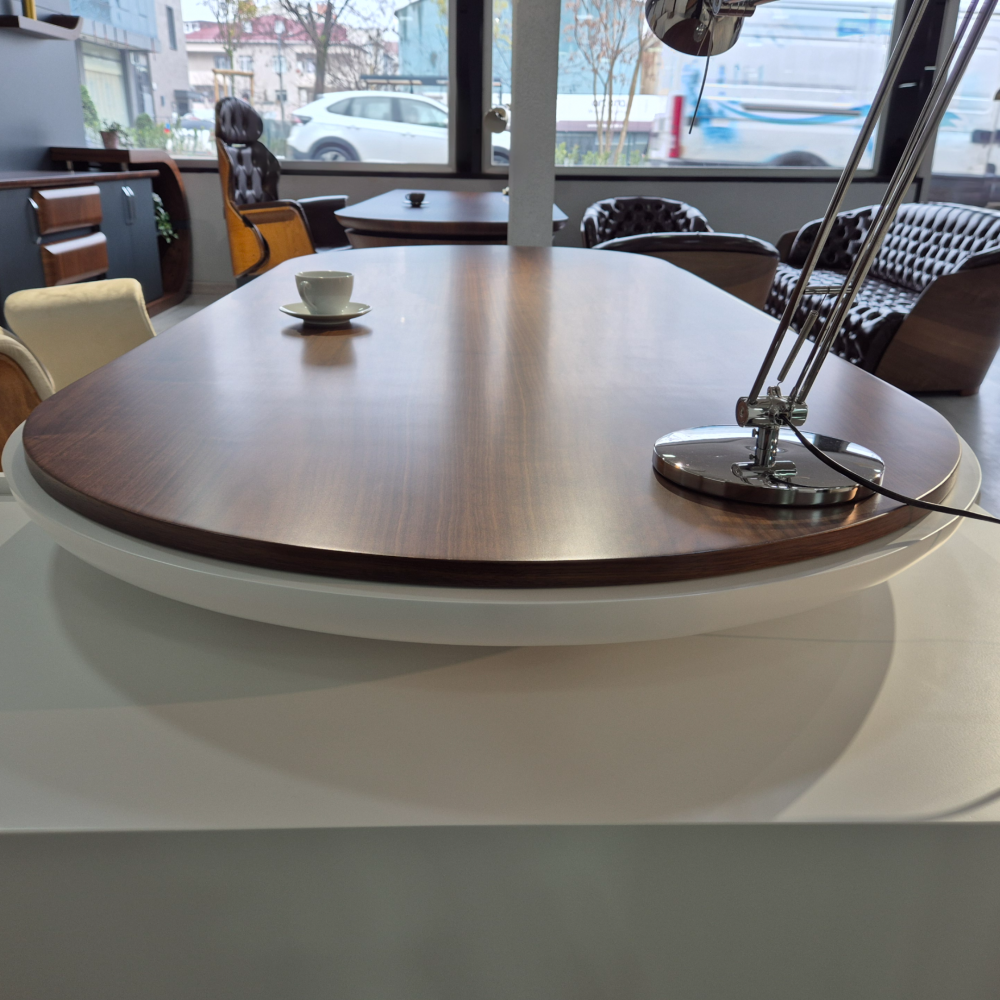 Ensemble de bureau d'autorité finale