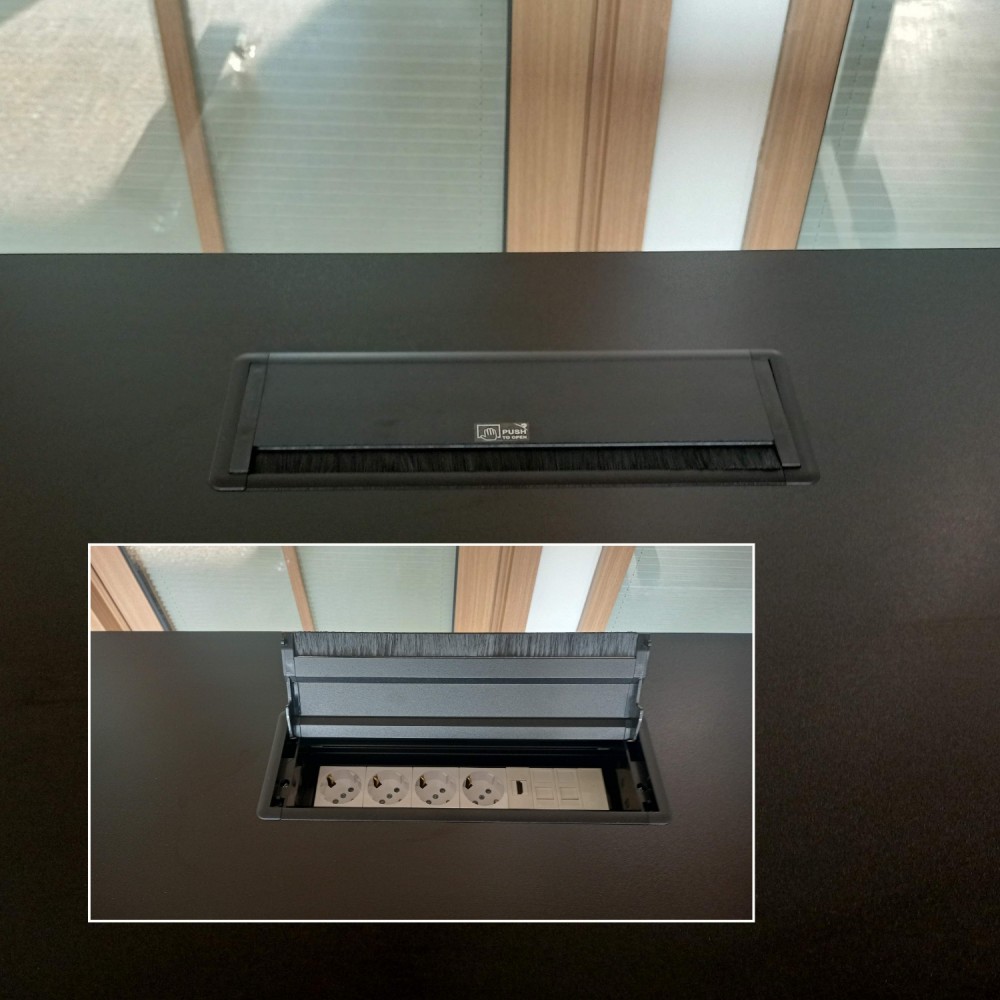 Bureau à roulettes motorisé à hauteur réglable IOM