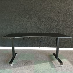 Bureau à roulettes motorisé à hauteur réglable IOM