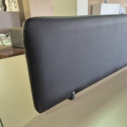 Apple Pour Quatre Personnes Bureau Poste De Travail