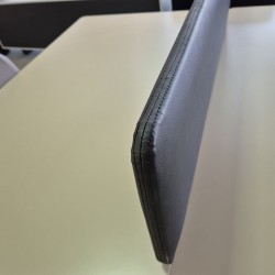 Apple Pour Quatre Personnes Bureau Poste De Travail