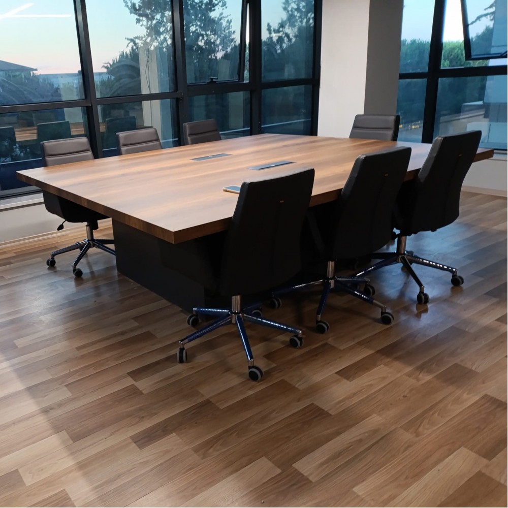 Table de réunion de Konakri