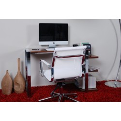 Este Bureau (Chef Du Plateau Est Un Morceau)