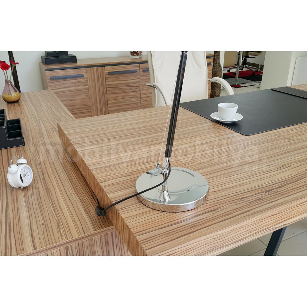 Bureau Exécutif Lexus Équipe