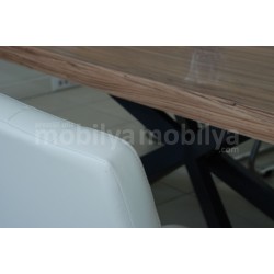 Réunion De La Table Lexus