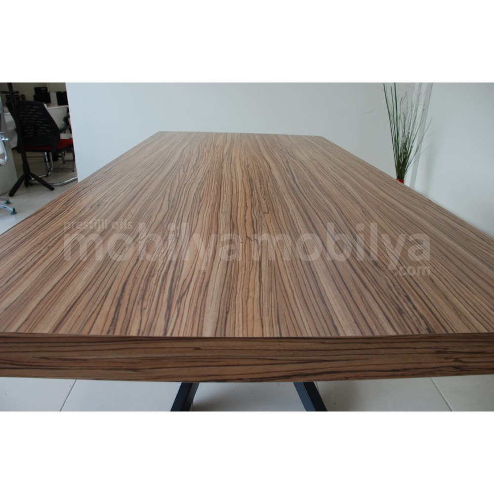 Réunion De La Table Lexus