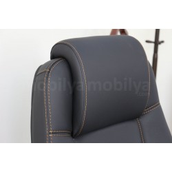 Bureau D'Istanbul Executive Team Porsche Terre Hg. Noyer