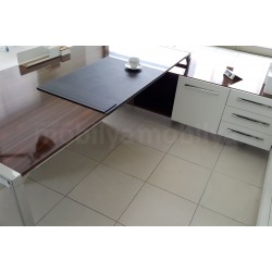 Bureau D'Istanbul Executive Team Porsche Terre Hg. Noyer