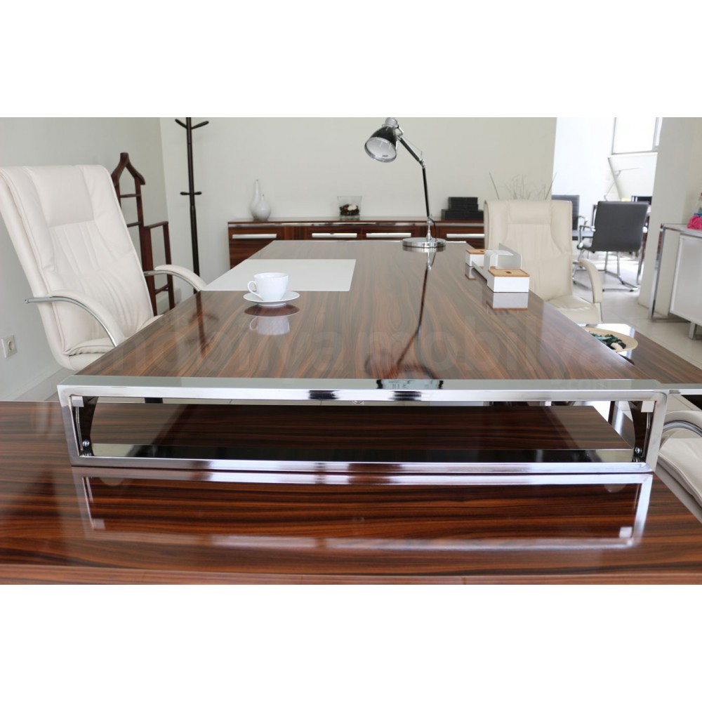 Bureau D'Istanbul Executive Team Porsche Terre Hg. Noyer