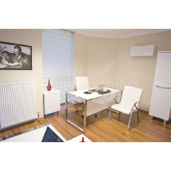 Bureau Du Personnel De L'Équipe Blanc Laqué